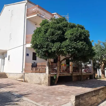 Eljka - With Terrace With Sea View 5 * Оребич